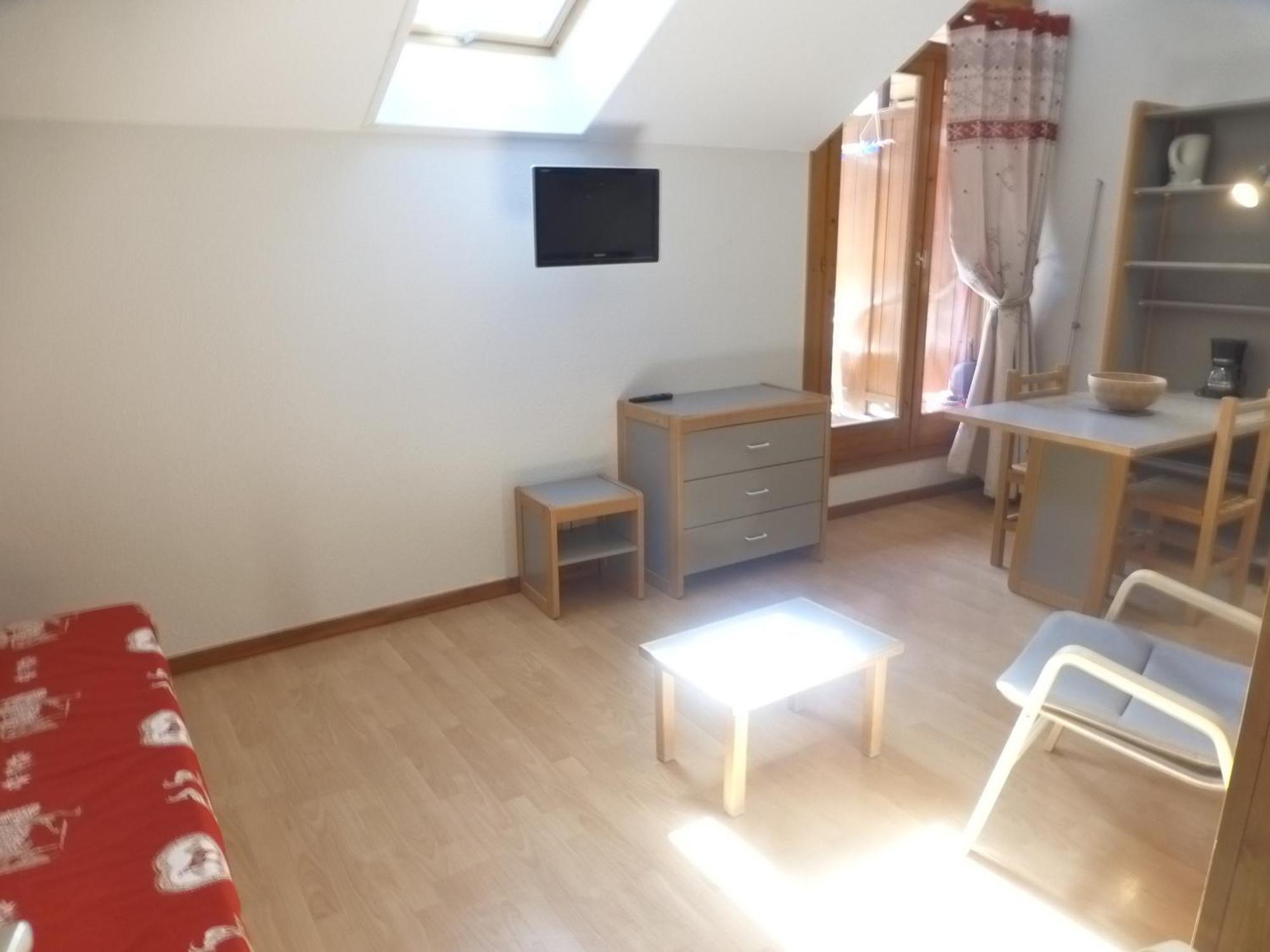 Studio Cosy Avec Balcon, Wi-Fi, Proche Thermes Et Telecabine A Brides-Les-Bains - Fr-1-512-51 Brides-les-Bains Exterior foto