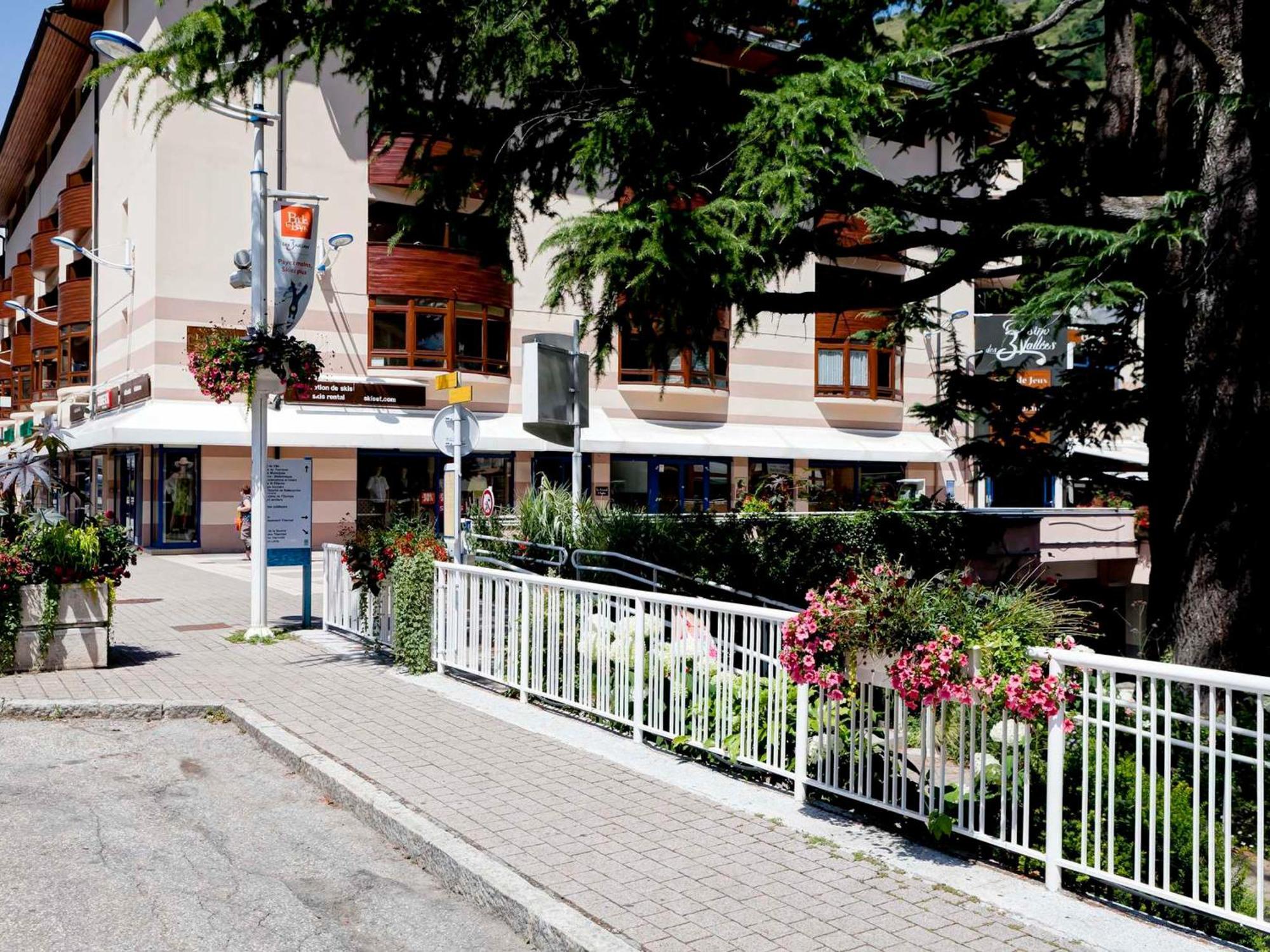 Studio Cosy Avec Balcon, Wi-Fi, Proche Thermes Et Telecabine A Brides-Les-Bains - Fr-1-512-51 Brides-les-Bains Exterior foto